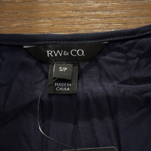 RW&CO. Navy Sleeveless Blouse - Picture 2 of 5